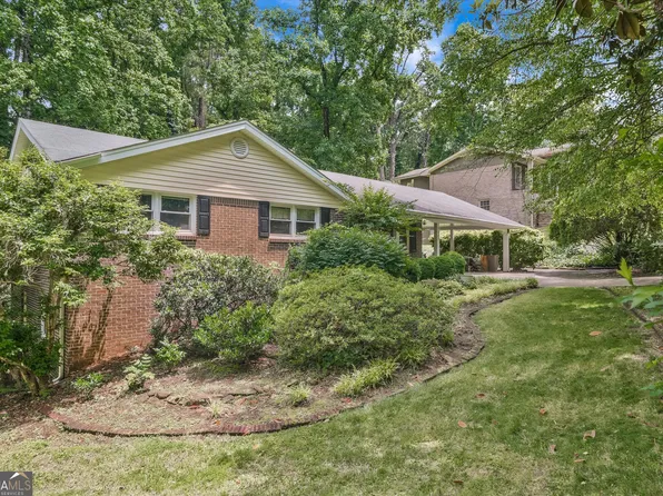 3327 Spring Meadow Ct, Tucker, GA 30084