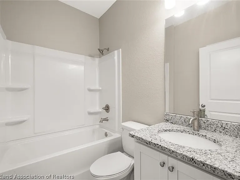 845 Peachtree Dr — Photo 19