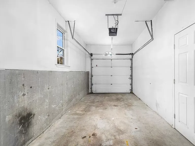 86 Grove St #2 — Photo 13