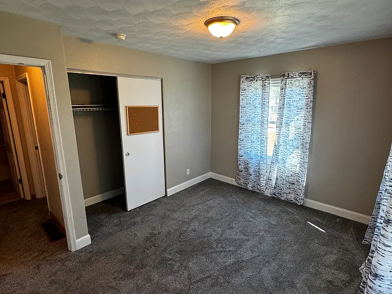 1108 N Algonquin Dr — Photo 7