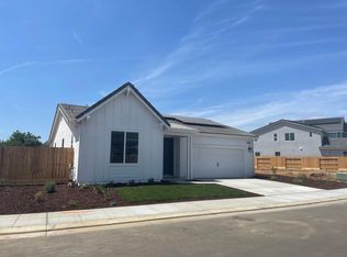 1438 Junipero Ave, Clovis, CA 93619