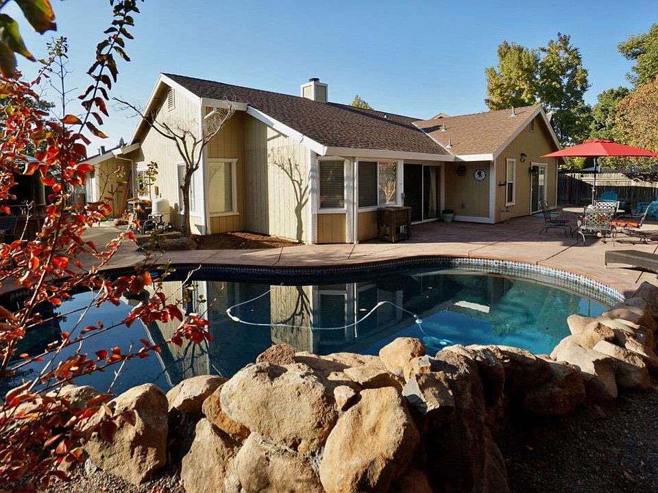 2nd image of 127 Winterstein Dr