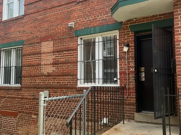 4642 Hillside Rd SE APT 2, Washington, DC 20019