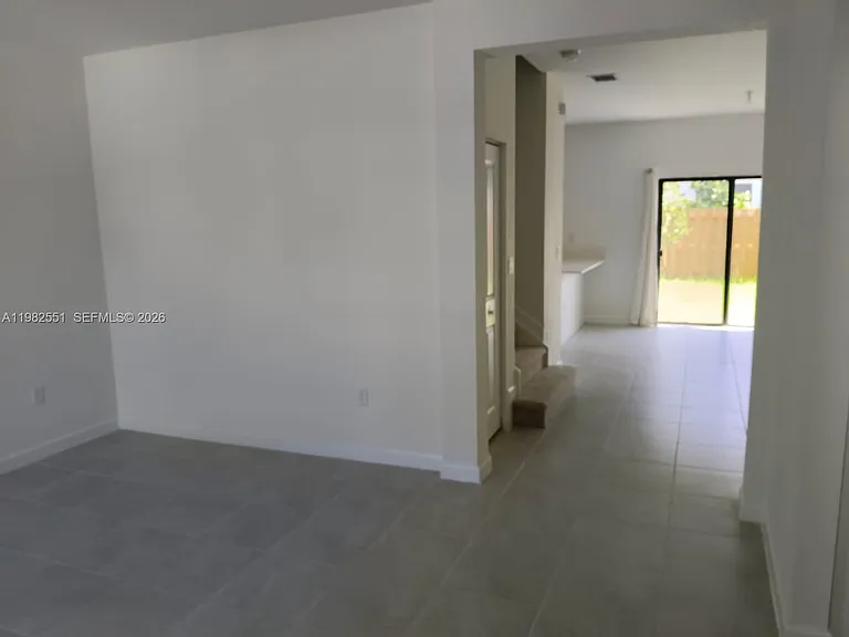 13262 SW 285th St — Photo 6