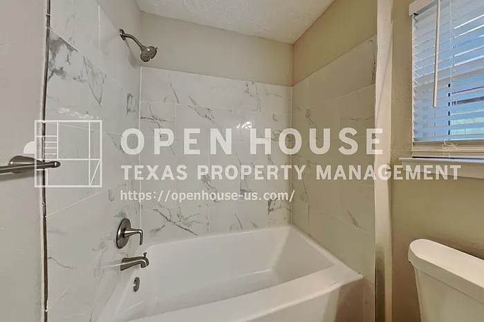 10107 King Ranch Ln — Photo 17