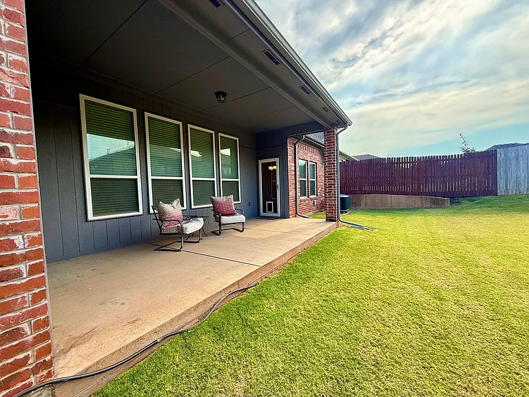 706 Sedona Dr — Photo 26