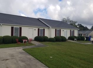 33013303 3301& #3303, Kinston, NC 28504