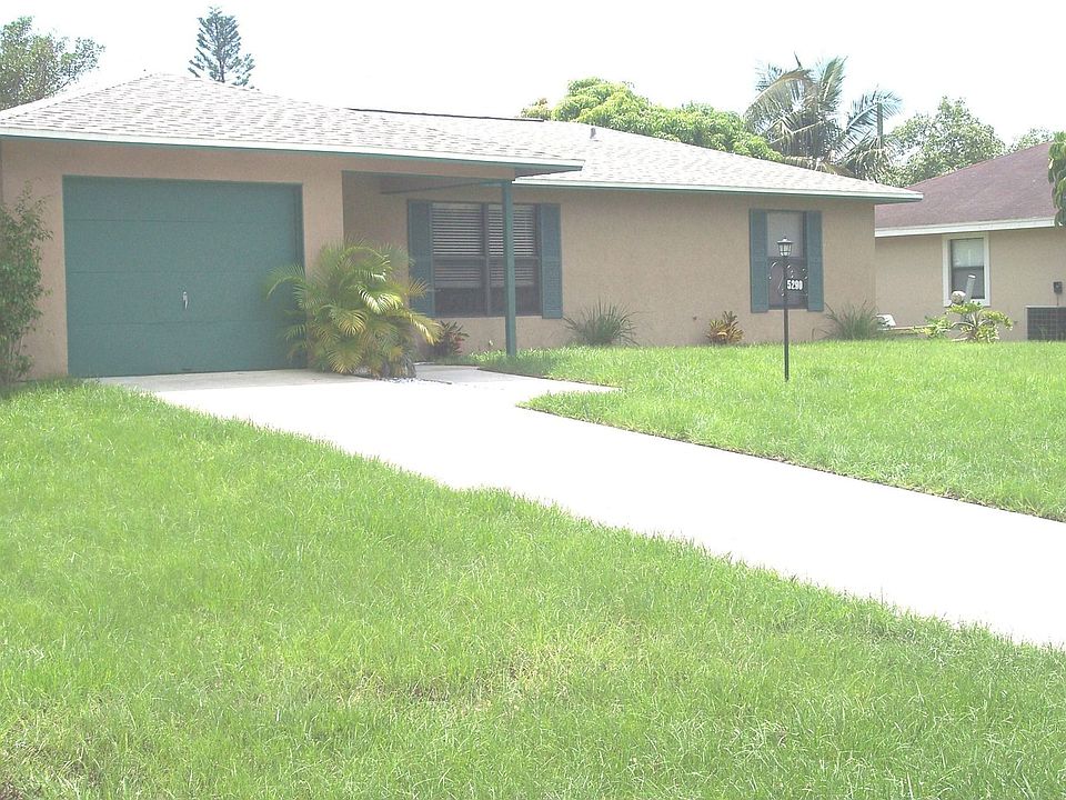 Newly Sodded Front Yard!