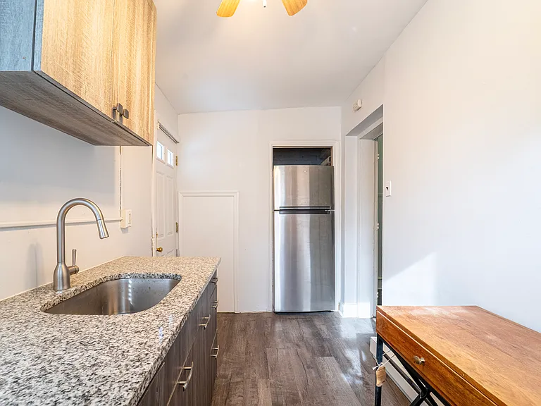 226 S 49th St #1 — Photo 19