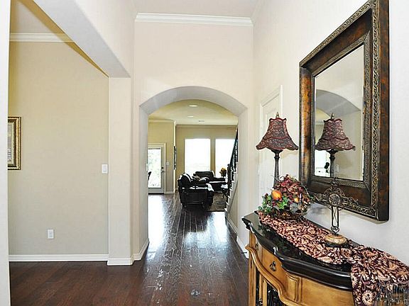 4th image of 32603 Wingfoot Cir