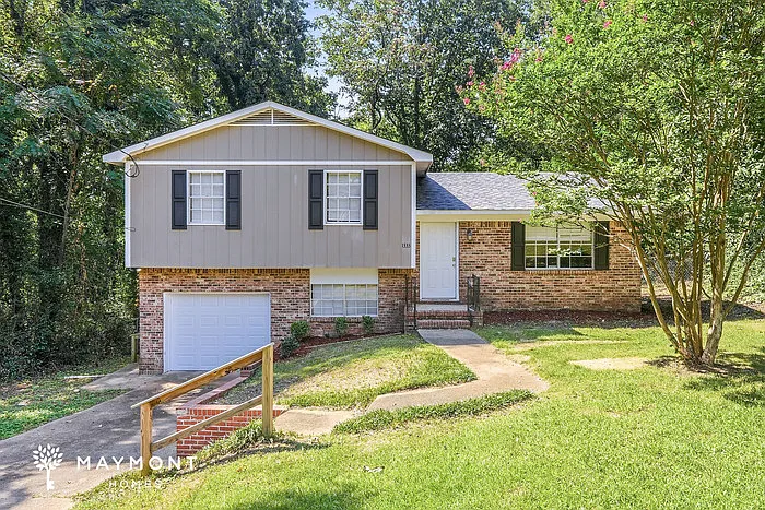 1333 Turf Dr