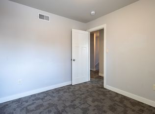 5 W Melgaard Rd #2, Aberdeen, SD 57401