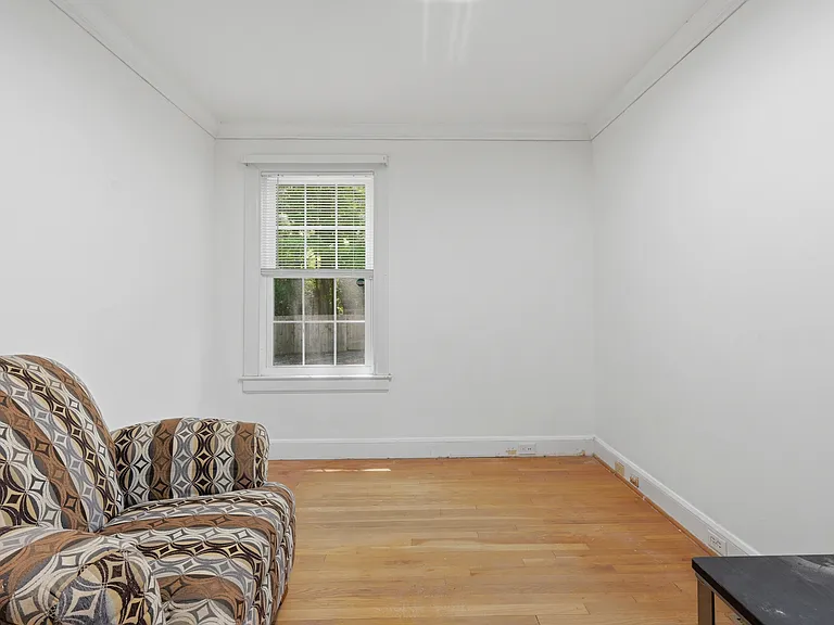 2603 W Carver St — Photo 14