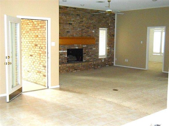 2nd image of 5607 Norfolk Ave