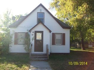 504 7th Ave E, Sisseton, SD 57262