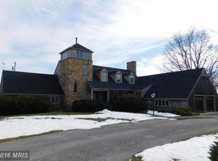 1140 Edwards Dr, Saint Thomas, PA 17252