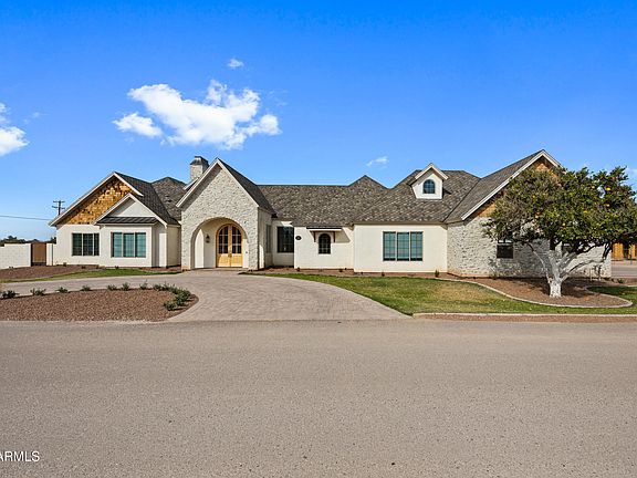 3rd image of 18212 E NAVAJO Drive
