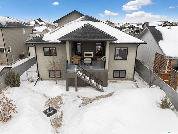 3rd image of 222 Werschner Cres