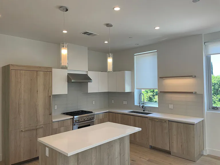 8210 W Fountain Ave #302 — Photo 13