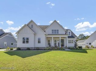3829 Bay Colony Road NE, Leland, NC 28451
