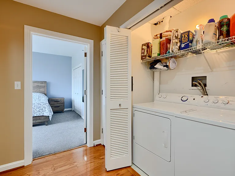 10 E Lee St #706 — Photo 30