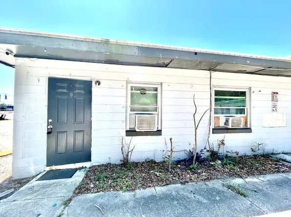 430 N Charles St #9, Daytona Beach, FL 32114