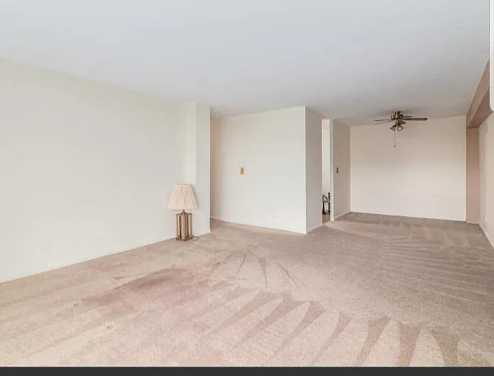 2201 S Stewart Ave — Photo 5