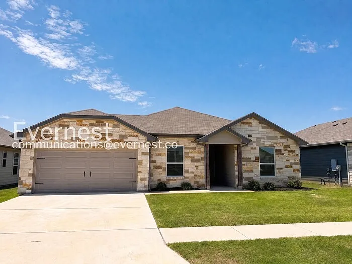 8511 Glade Dr — Photo 2