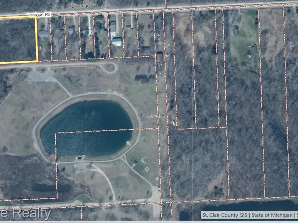 Carrigan Rd, Fort Gratiot, MI 48059