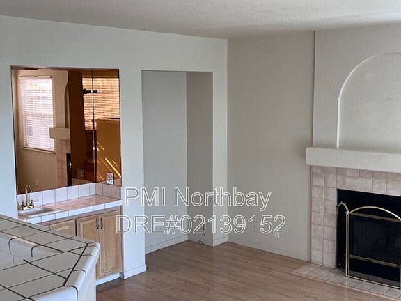 5th image of 3213 Hilton Head Dr