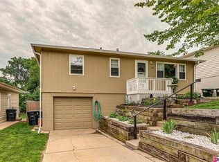 2343 N 71st St, Omaha, NE 68104