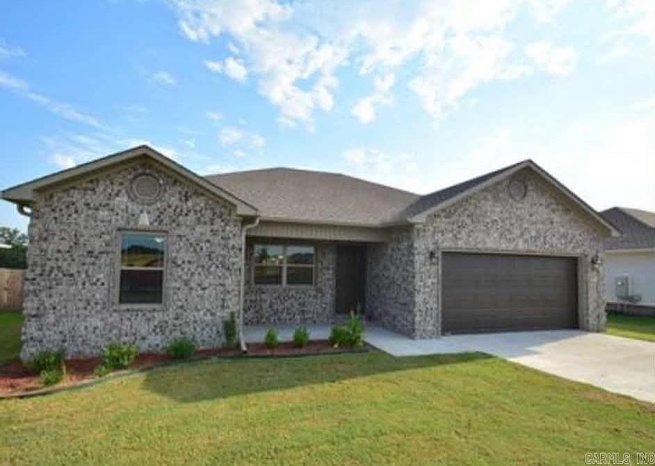 1st image of 136 Wildflower Dr