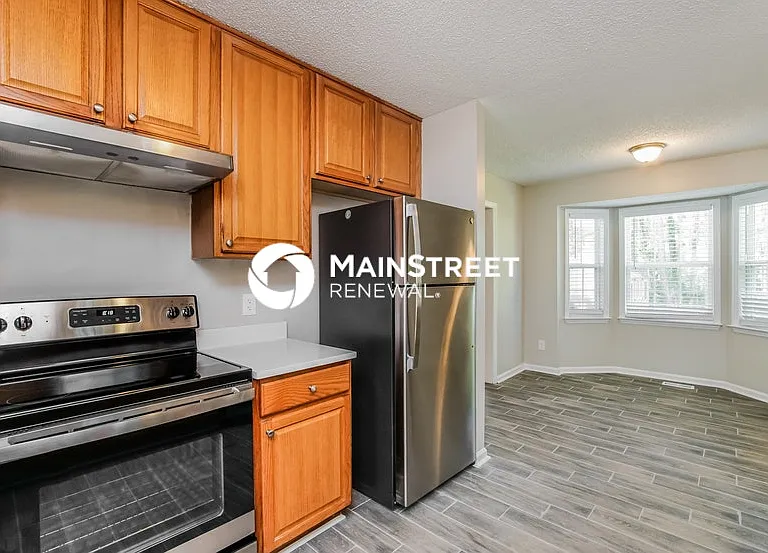 6408 Silver Spring Ct — Photo 5
