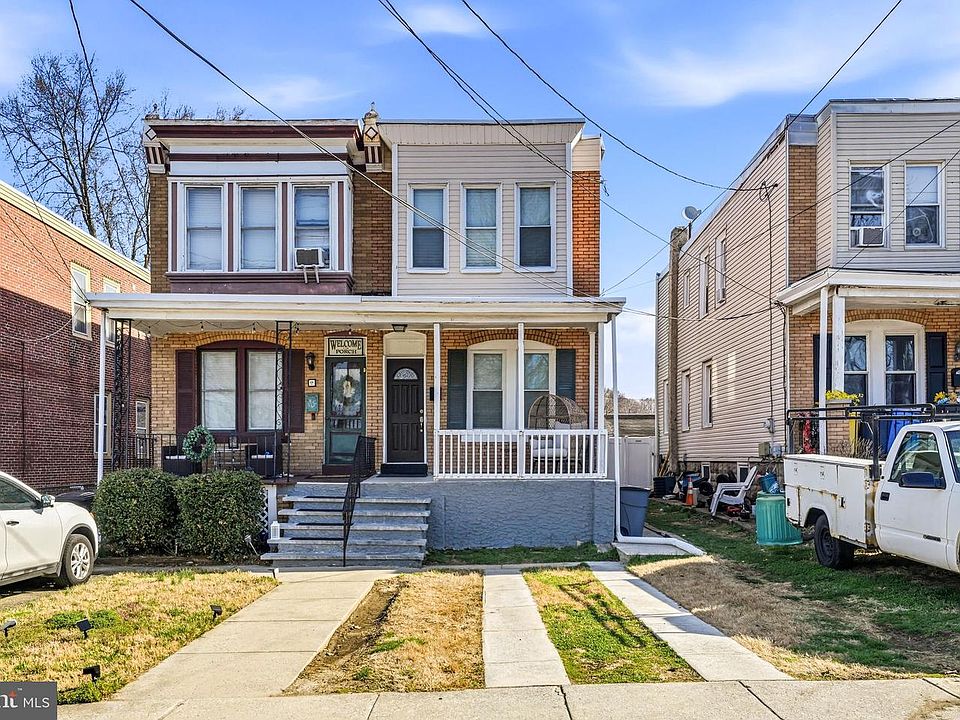 1st image of 11 E Atlantic Ave