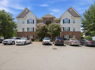 2422 Eagle Creek Ct, Winston Salem, NC 27103
