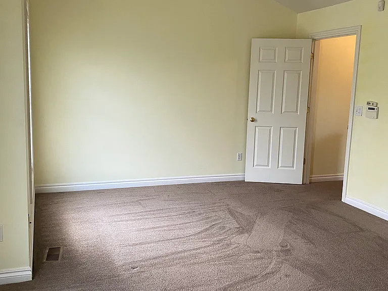 1638 E Lakeview Ln — Photo 18