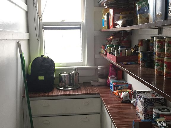 4th image of 1559 S 75th St Unit 1561
