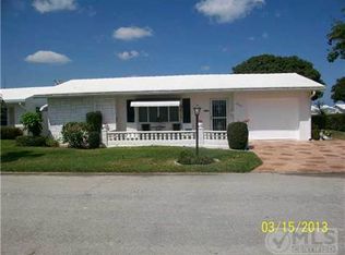 2093 SW 13th Way, Boynton Beach, FL 33426