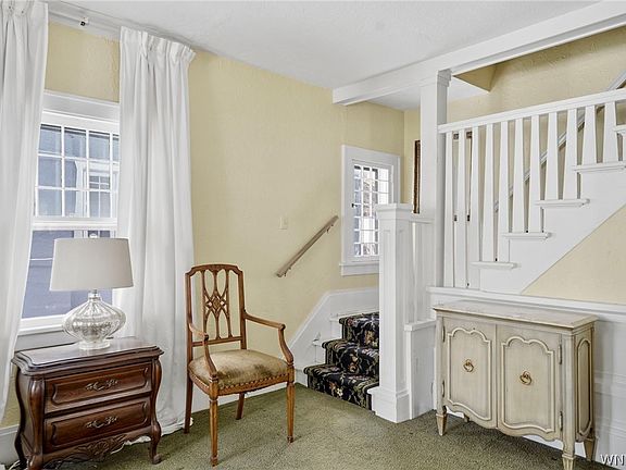 3rd image of 27 Winston Rd