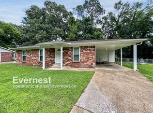 5696 Laurie Dr, Horn Lake, MS 38637
