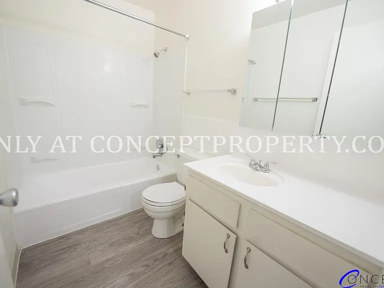 Murray Place — Photo 48