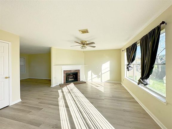 5th image of 20007 Golden Mesa Dr