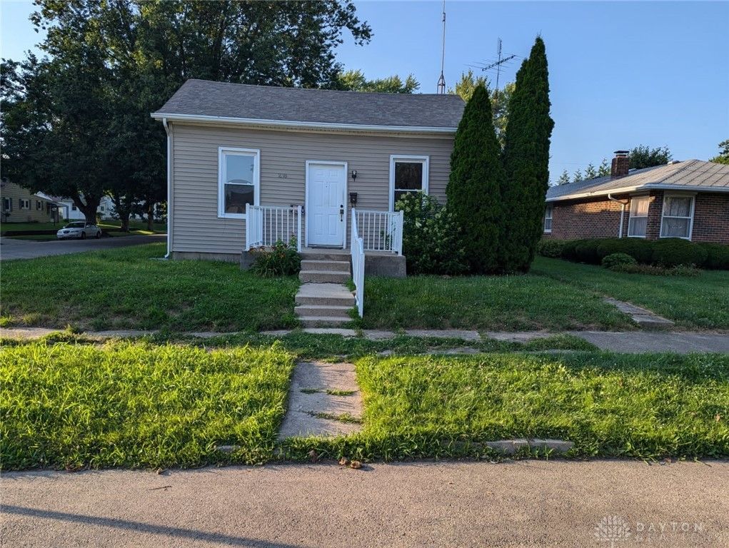 Real estate listing image