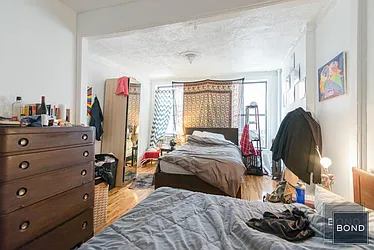 Rented by Bond New York