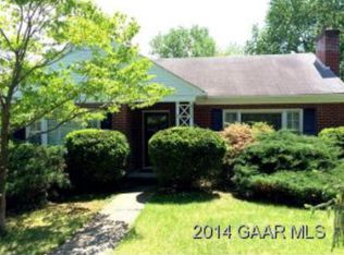 311 College Cres, Staunton, VA 24401