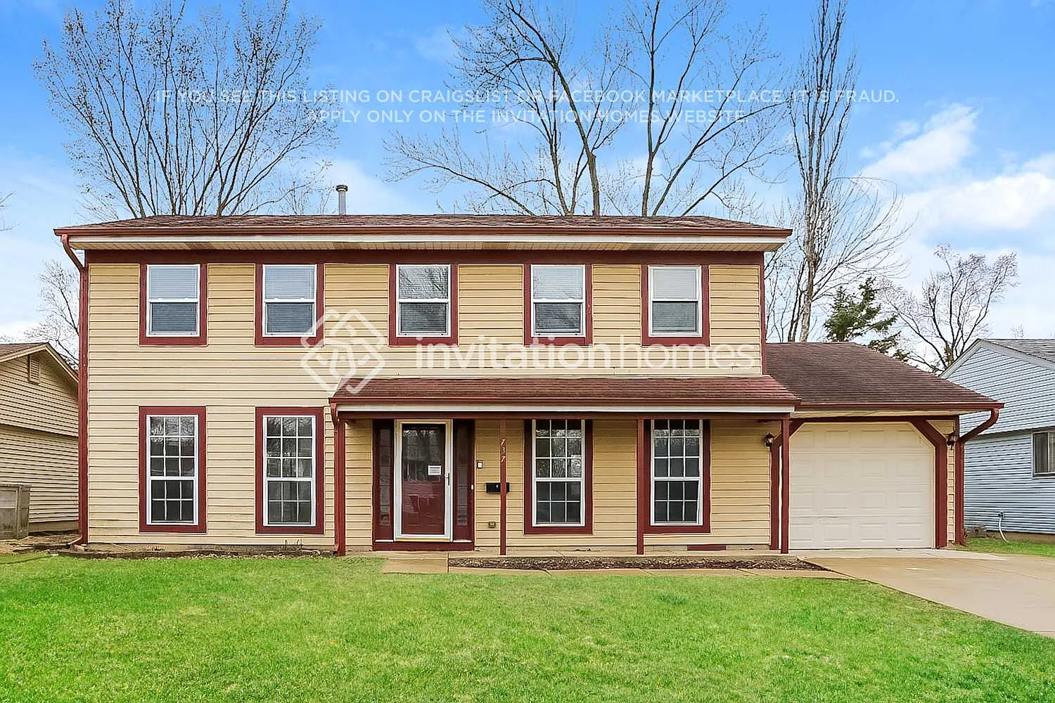 737 Surrey Dr photo 1