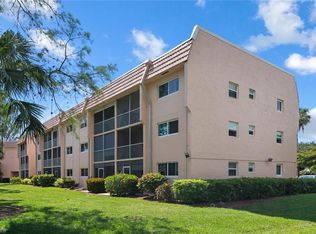 400 Forest Lakes Blvd APT 211, Naples, FL 34105