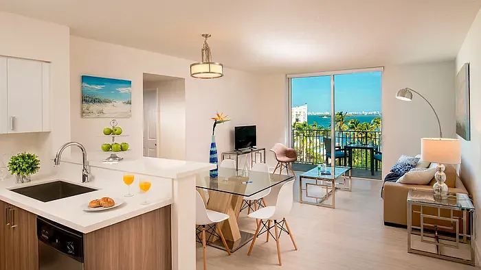 2 bed, 990 sqft, $3,836 — Photo 3