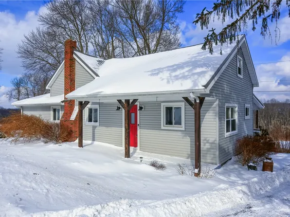 457 E Crestview Dr, Transfer, PA 16154