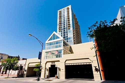 1st image of 1212 N La Salle St #1710